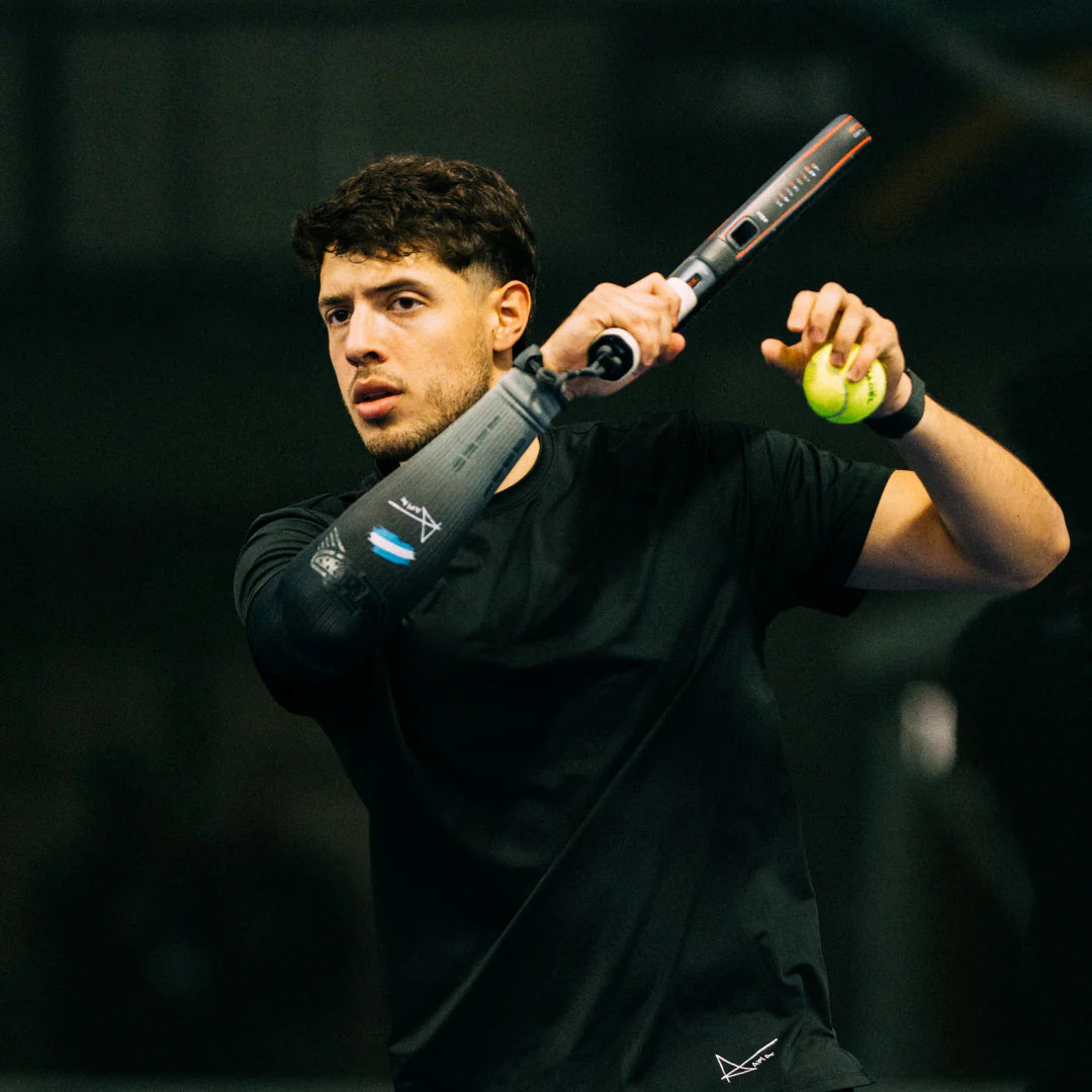 Manga de Padel Floky X Agustín Tapia AT10